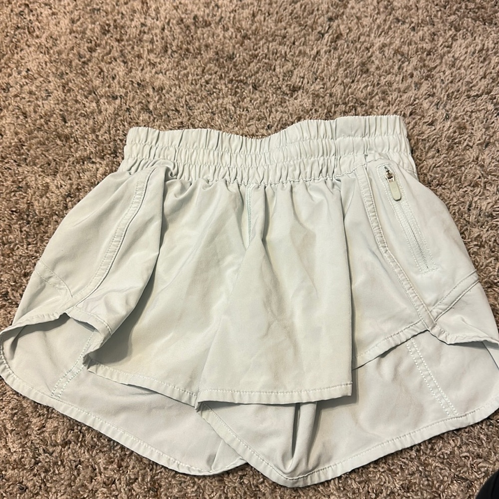 Lululemon tracker shorts, discontinued style